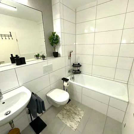 Апартаменты Gemuetliche 2 Nahe Koeln Am Park