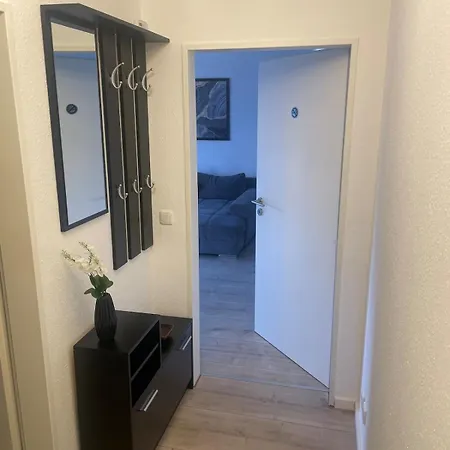 Апартаменты Gemuetliche 2 Nahe Koeln Am Park Хюрт